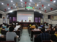 德江县委宣传部组织采编人员为县医院通讯员“充电”