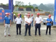 商友江督促调研德江县人民医院新区项目建设工作