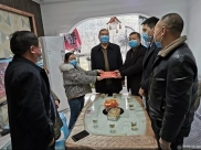 德江县总工会慰问县人民医院抗疫前线医疗队员家属