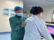 改善护理服务行动：ICU拍痰拍背神器